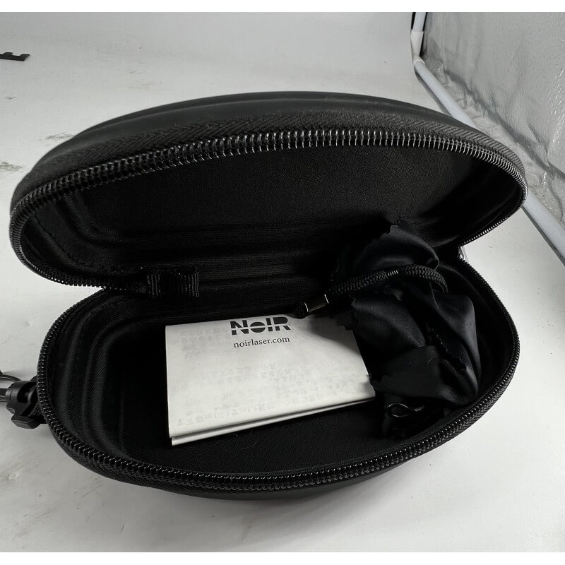 Thorlabs LG9 Laser Safety Glasses