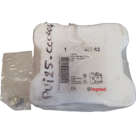 LEGRAND 442 63 Transformateur 100VA PRI: 230/400V +/-15V