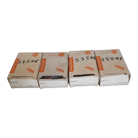 IFM ELECTRONIC E20717 Lot de 4 Cylindres de serrage