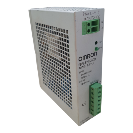 OMRON S8PE-F24024CD Module d'alimentation 400-480V