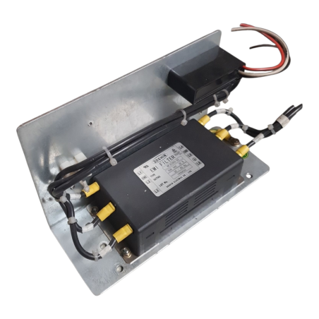 SOSHIN NF 3030C-VZ Filtre 30A 500VAC + FANUC A05B-2452-C433 Plaque de montage