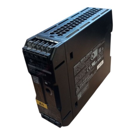 OMRON S8VK-C06024 AC 100-240 DC24V Alimentation sur rail