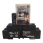 LOT DE 4 SCHNEIDER ELECTRIC RPM12BD 24VDC Relais avec socle RPZF1