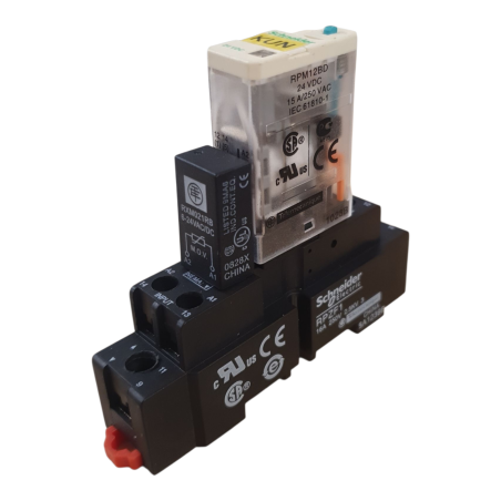 LOT DE 4 SCHNEIDER ELECTRIC RPM12BD 24VDC Relais avec socle RPZF1
