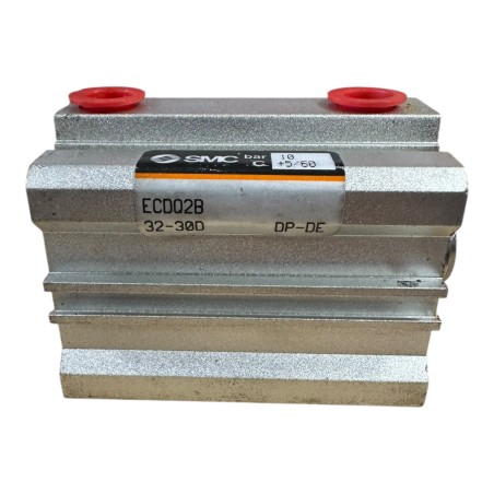 SMC ECDQ2B32-30D VERIN COMPACT