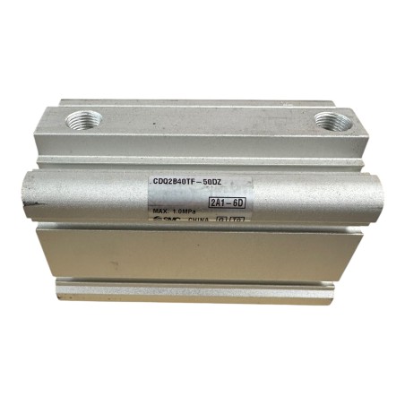 SMC CDQ2B40TF-50DZ VERIN COMPACT PNEUMATIQUE