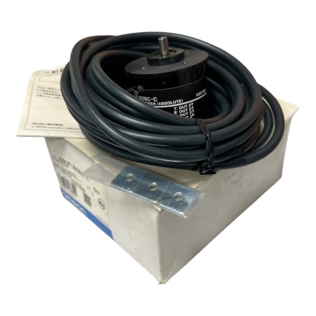OMRON E6CP-AG5C-C 256P/R Encodeur rotatif