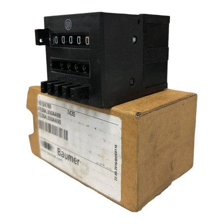 BAUMER FE304.550AA9B Compteur à présélection