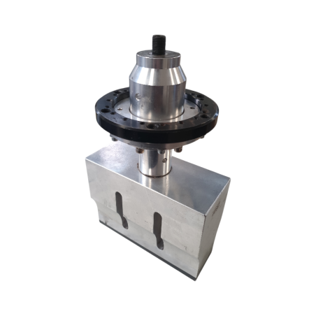 Assemblage de composants ultrasons: SONOTRODES + BOOSTERS/MODIFICATEUR D'AMPLITUDE