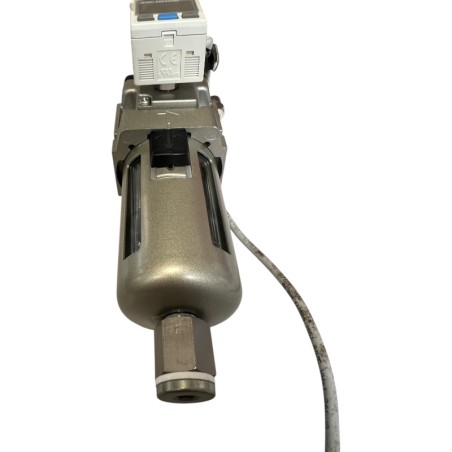 KIT SMC 10-AW30-F03-JN Régulateur de filtre + ISE30A-01-B Capteur de pression