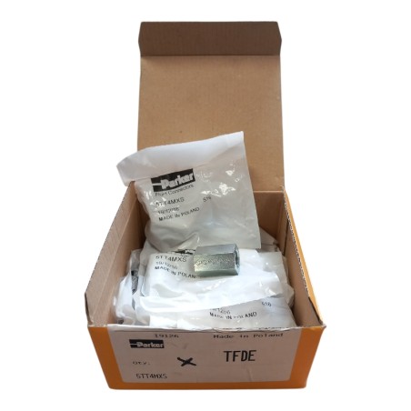 Lot de 9 PARKER 19126 5TT4MX - Raccords pour prise de pression