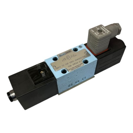 MÄGGLUNDS DENISON 4D01 35 207 0302 00A1W52327 Vanne de commande directionnelle