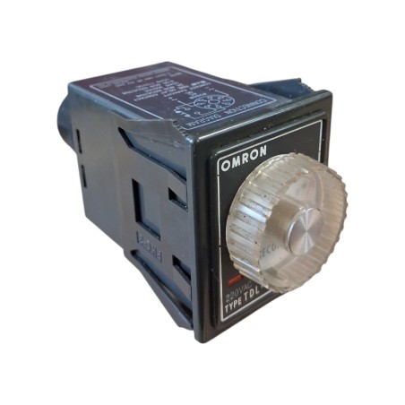 OMRON TDL-7 Relais temporisé 220VAC