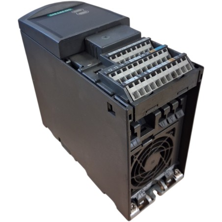 SIEMENS 6SE6440-2UC17-5AA1 Variateur de fréquence 0.75kW MICROMASTER 440