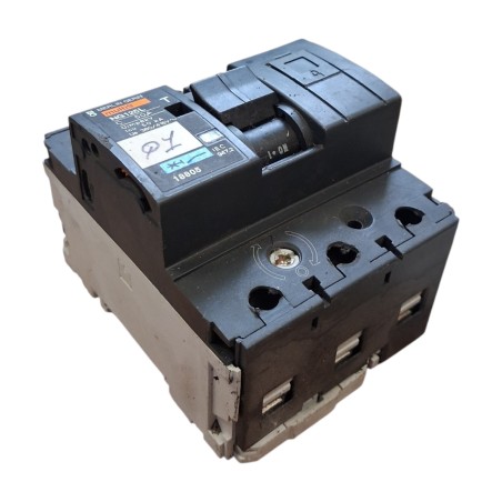 MERLIN GERIN NG125L Disjoncteur multi9 C 50A 8kV 50kA