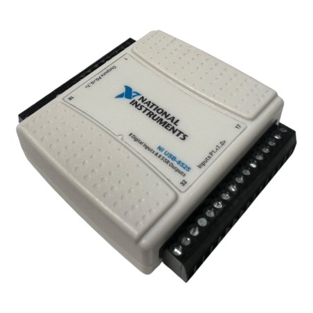 NATIONAL INSTRUMENTS 779640-01 USB-6525 Boîtier E/S numériques 16 voies