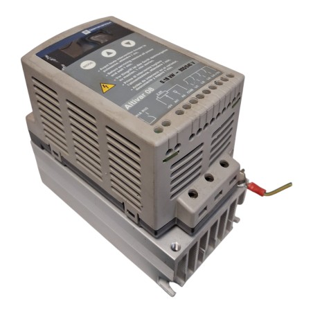 Telemecanique Altivar 08 ATV08HU05M2 Variateur de vitesse 0.18kW 200/240V