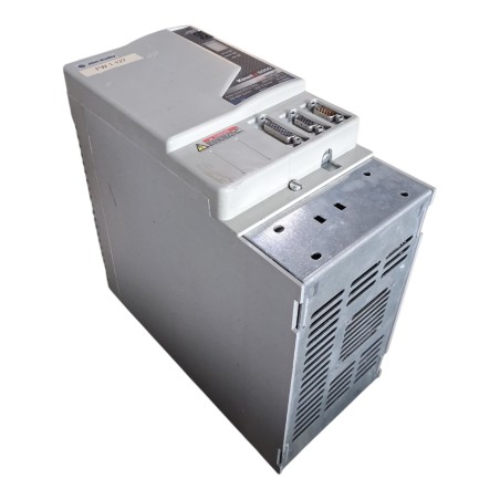 Pour pièces ALLEN-BRADLEY 2094-BC01-M01-S Variateur d'axe KINETIX 6000 6kW/6A Série A