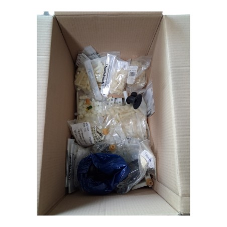 LOT Embouts et raccords en plastique dont marque BOTTELPACK