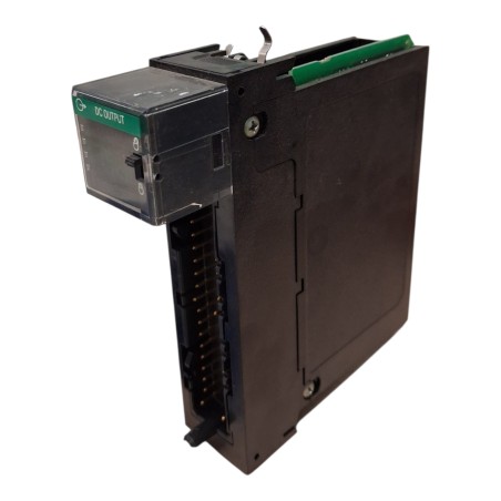 ALLEN-BRADLEY 1756-OB32/A Module de 32 sorties numériques Série A F/W 2.4 REV F01