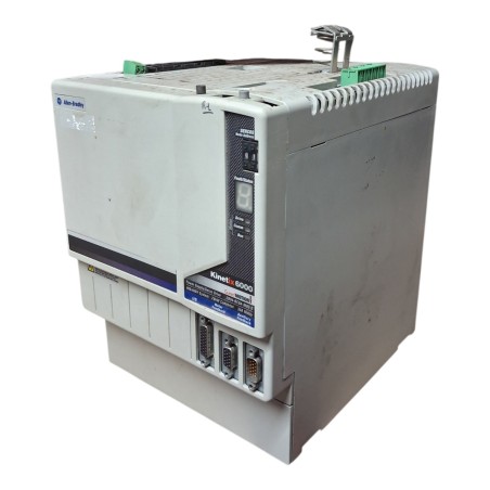 ALLEN-BRADLEY 2094-BC04-M03-S Module d'axe intégré 28kW/30A FW VER. V1.99 Série A