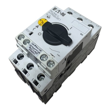 EATON PKZM0-4 XTPR004BC1 Disjoncteur 3P 4A + XTPAXFA11 Contacts auxiliaires