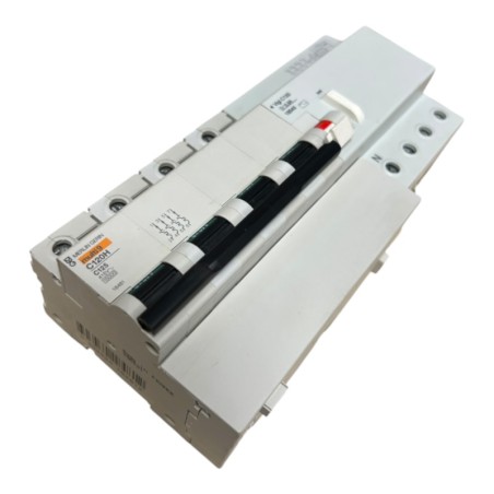 MERLIN GERIN 18481 C120H Disjoncteur 4P 125A + 18543 Bloc différentiel 300mA