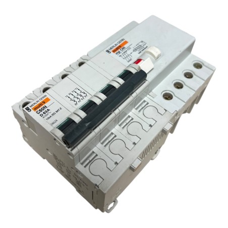 MERLIN GERIN 24624 Disjoncteur 4P 63A Courbe D + 26567 Bloc différentiel 300mA