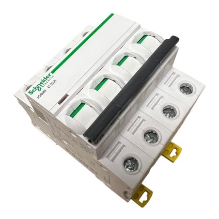 SCHNEIDER ELECTRIC A9F77432 Acti9 iC60N Disjoncteur 4P 32A courbe C