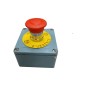 SCHNEIDER ELECTRIC BOUTON ARRET D'URGENCE AVEC 3 X ZBE102 BOITIER 8 X 8cm SCHNEIDER ELECTRIC BOUTON ARRET D'URGENCE AVEC 3 X ZBE102 BOITIER 8 X 8cm